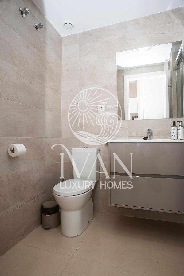 Casa Santiago Ivan Luxury Homes 9ªplta Posterior 1ªlinea Оропеса дел Мар Екстериор снимка